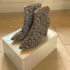 Betsey Johnson beaded booties silver/taupe